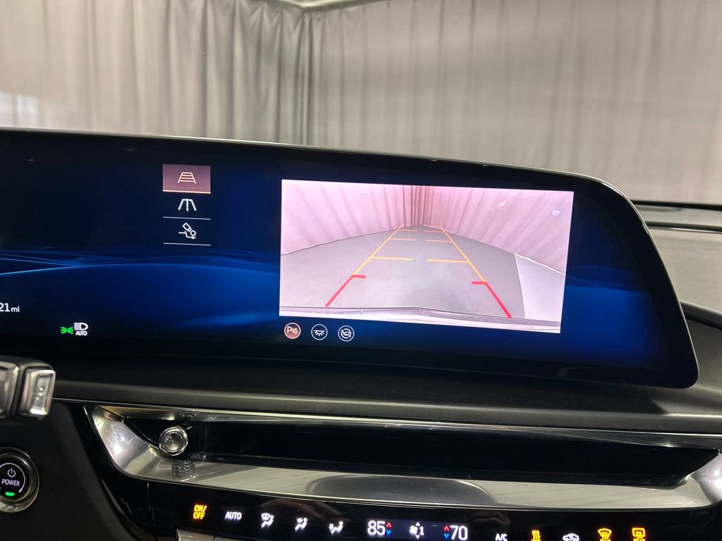 Used 2024 Cadillac Lyriq Tech image 18
