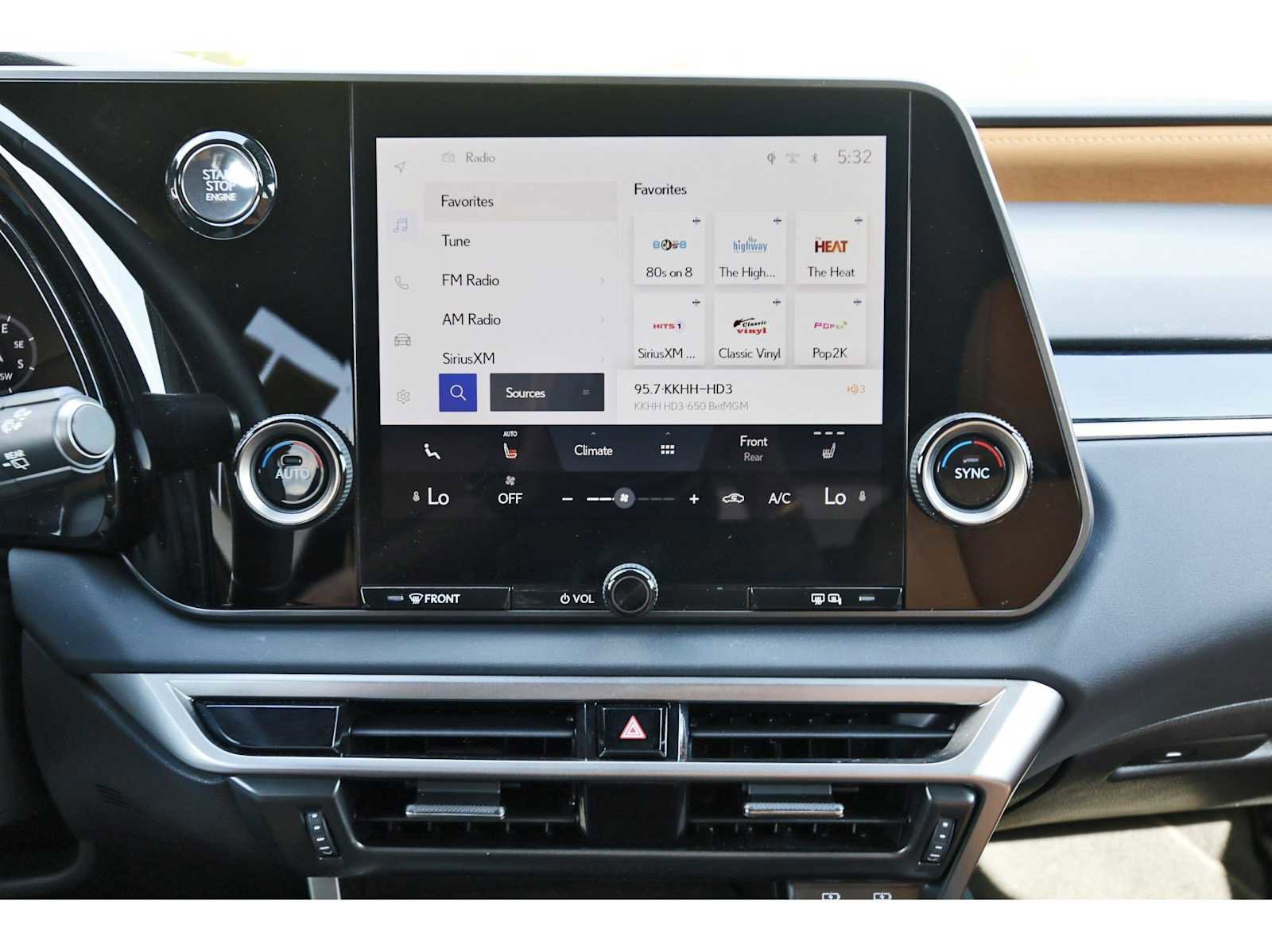 Used 2025 Lexus RX 350 FWD w/ Technology Package image 22