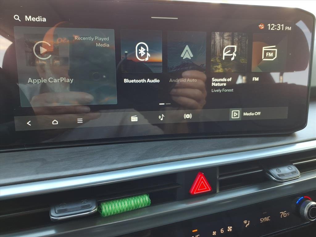 Used 2024 Kia Sorento SX image 21