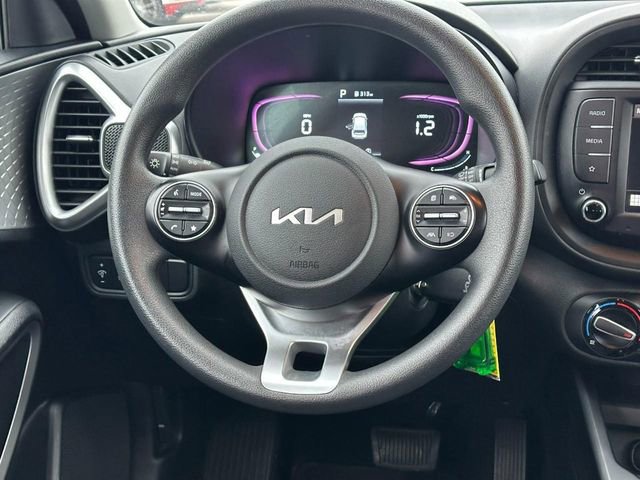 Used 2024 Kia Soul LX w/ Option Group 015 image 15