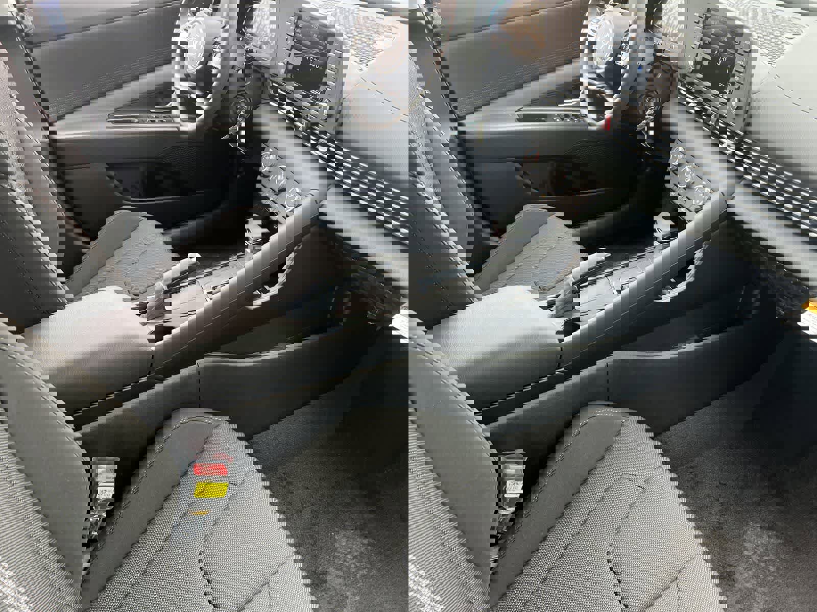 New 2026 Hyundai Elantra SE image 16