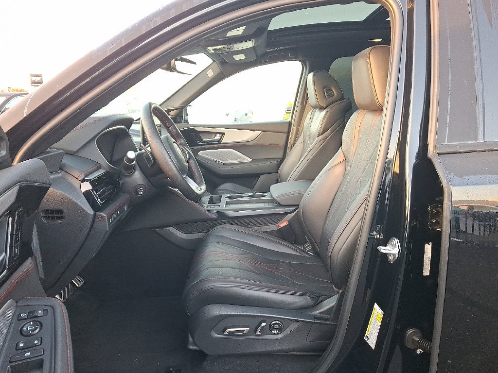 Certified 2025 Acura MDX A-Spec w/ Advance Package AWD/4WD image 14