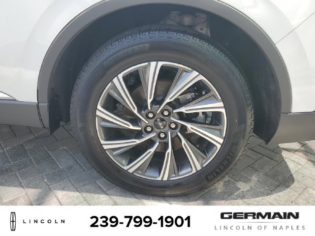 New 2026 Lincoln Aviator AWD image 9