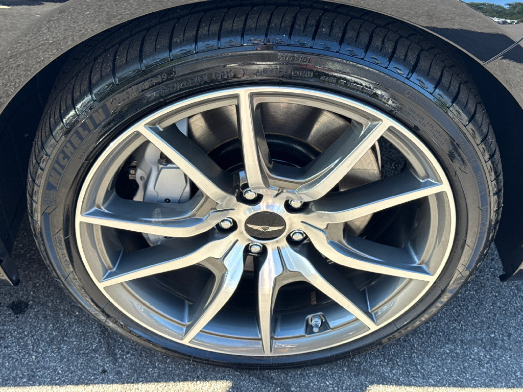 Used 2026 Genesis G70 2.5T Prestige RWD image 12
