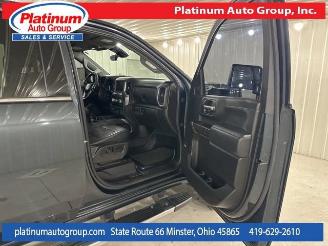 Used 2022 GMC Sierra 2500 Denali w/ Denali Ultimate Package AWD/4WD image 47