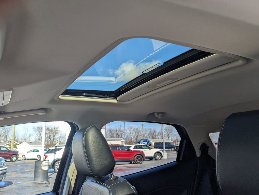 Used 2019 Ford EcoSport Titanium image 22