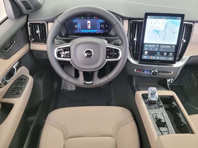 New 2026 Volvo XC90 B6 Plus w/ Protection Package Premier AWD/4WD image 12
