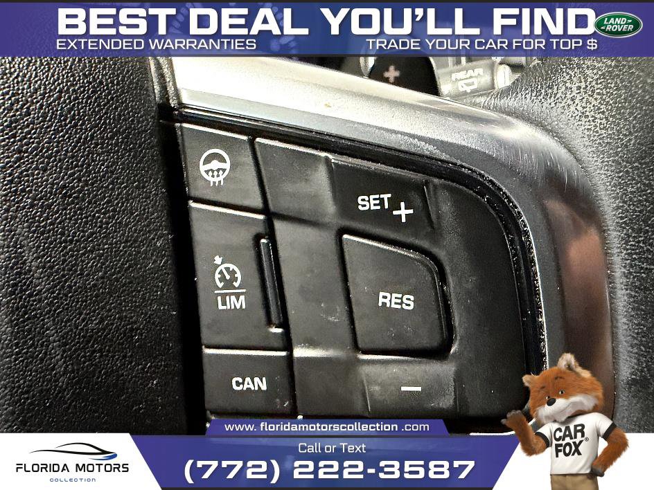 Used 2016 Land Rover Discovery Sport HSE AWD/4WD image 9