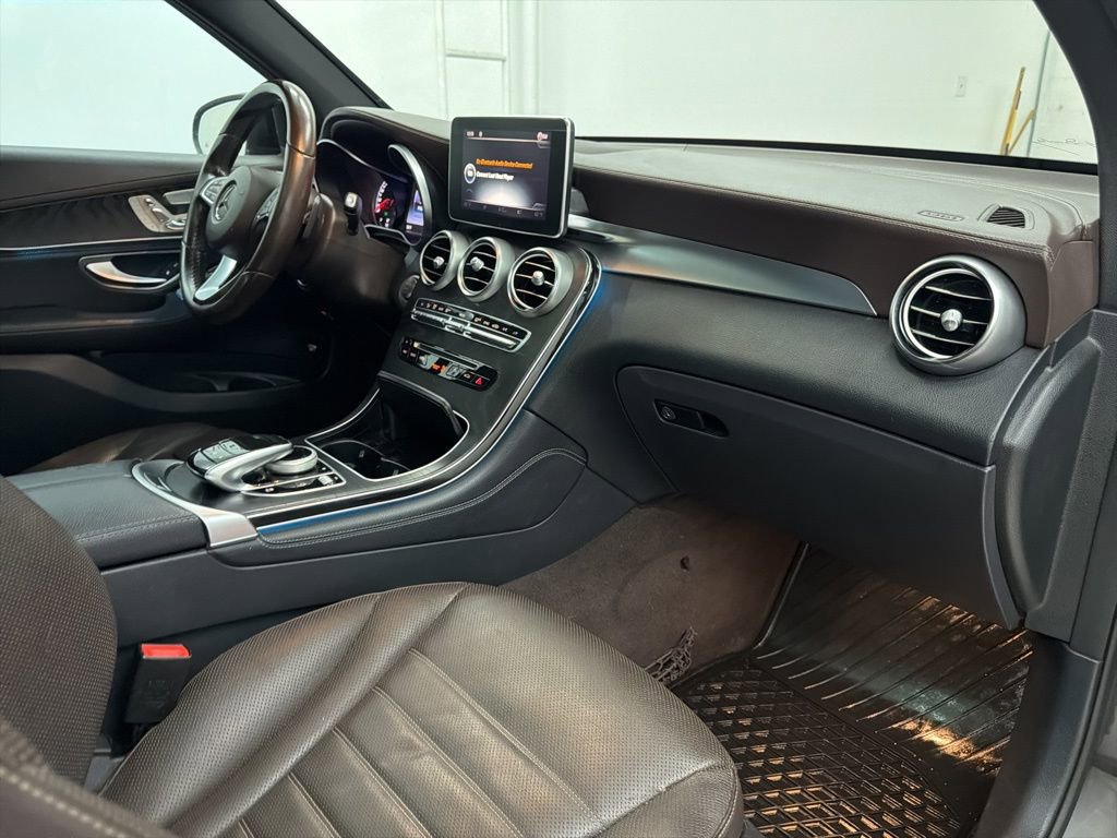 Certified 2016 Mercedes-Benz GLC 300 image 24