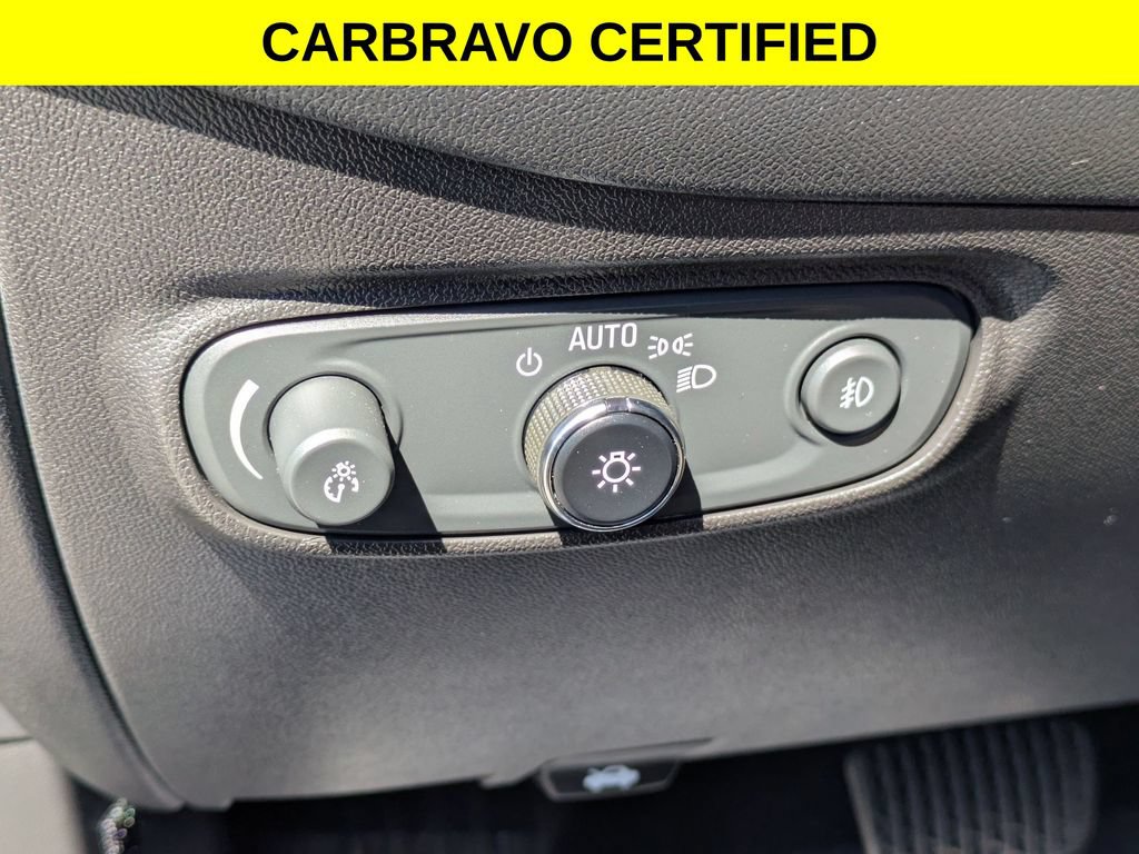 Certified 2023 Chevrolet Equinox Premier FWD image 13