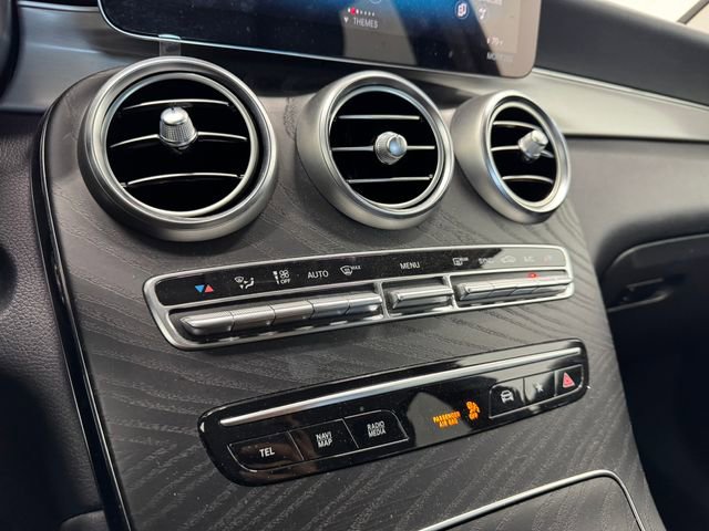 Used 2022 Mercedes-Benz GLC 300 image 42