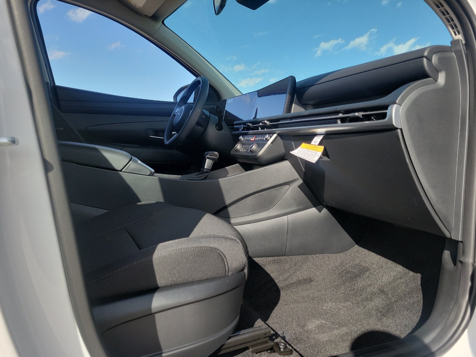 New 2026 Hyundai Tucson SE FWD image 17