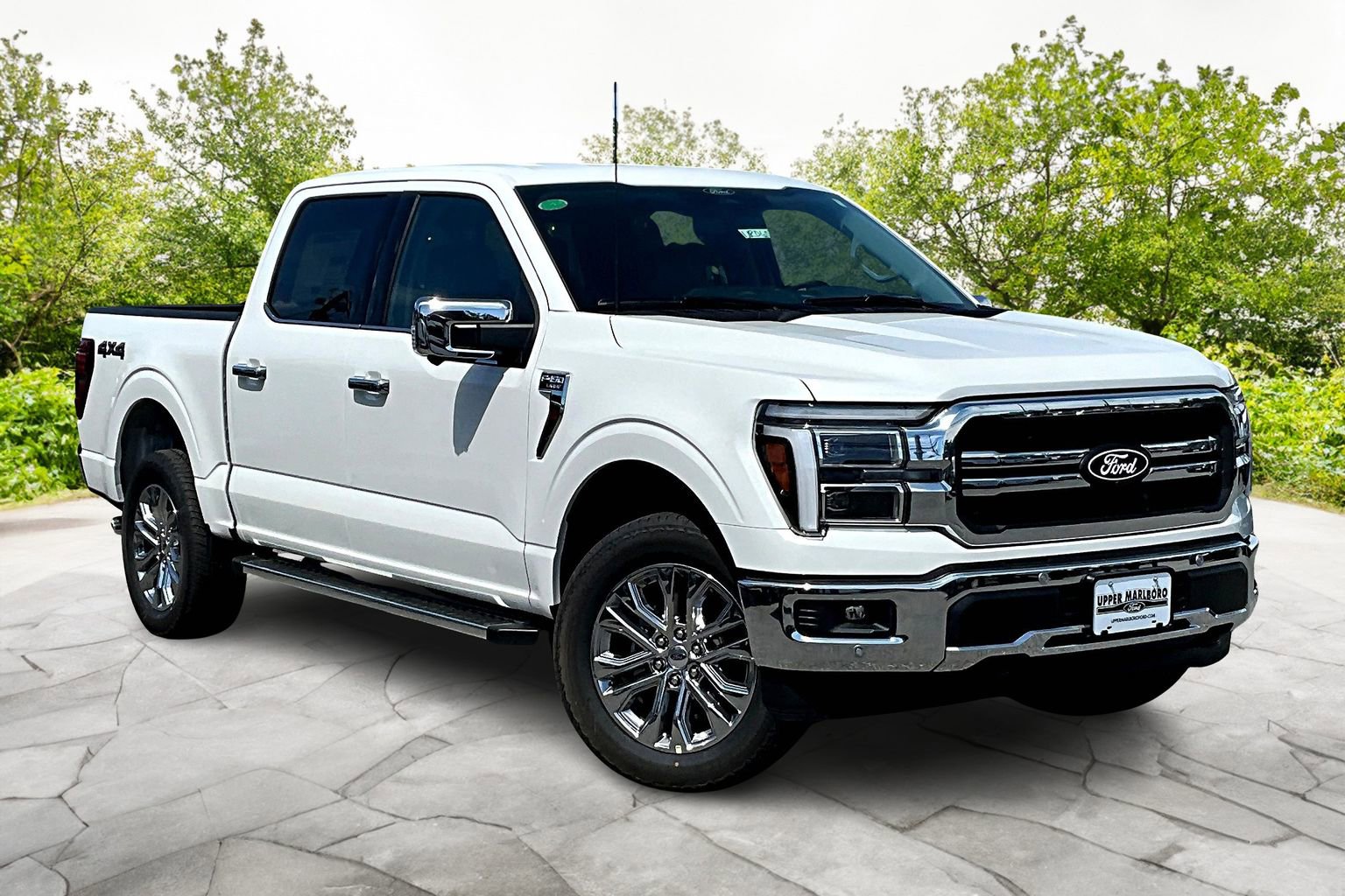 New 2025 Ford F150 Lariat w/ Equipment Group 501A Mid