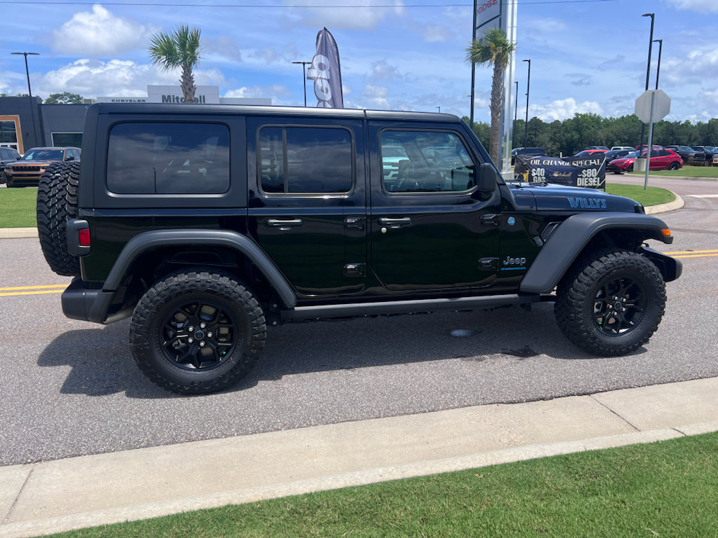Certified 2025 Jeep Wrangler Unlimited Sport S 4xe AWD/4WD image 2