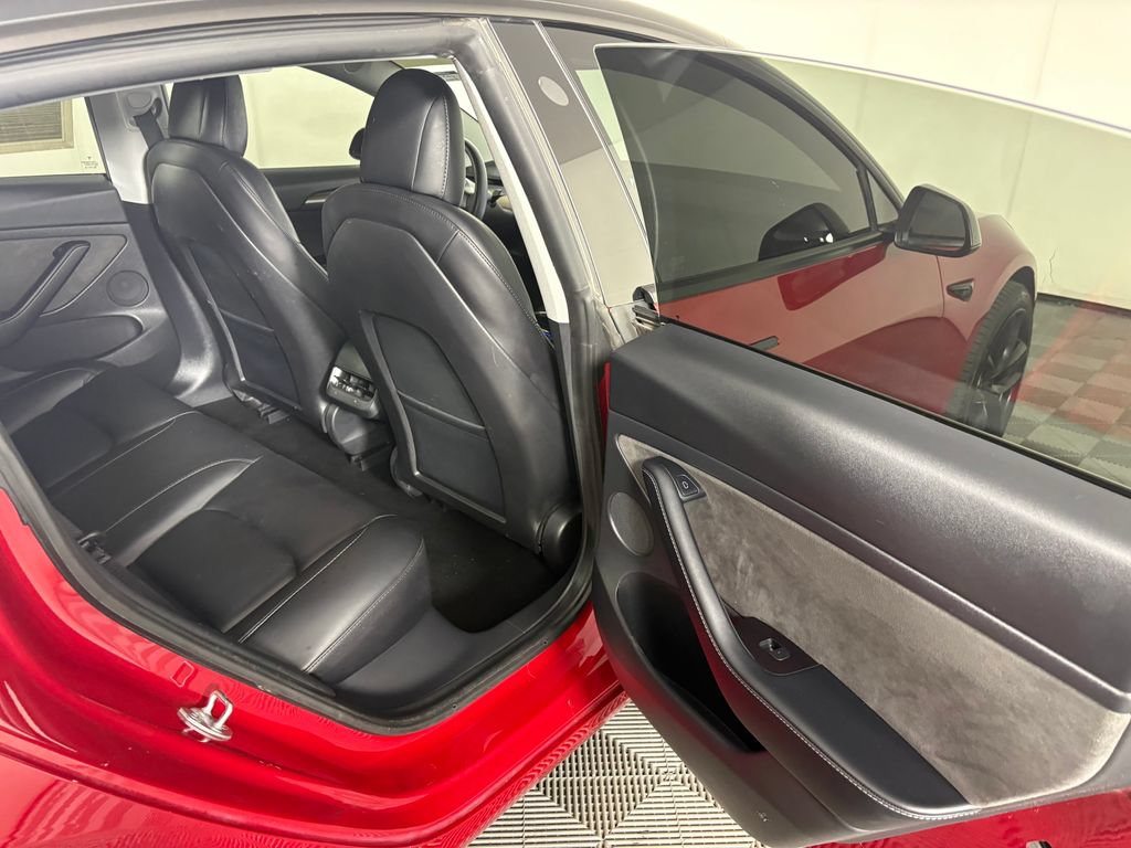 Used 2021 Tesla Model 3 Long Range AWD/4WD image 30