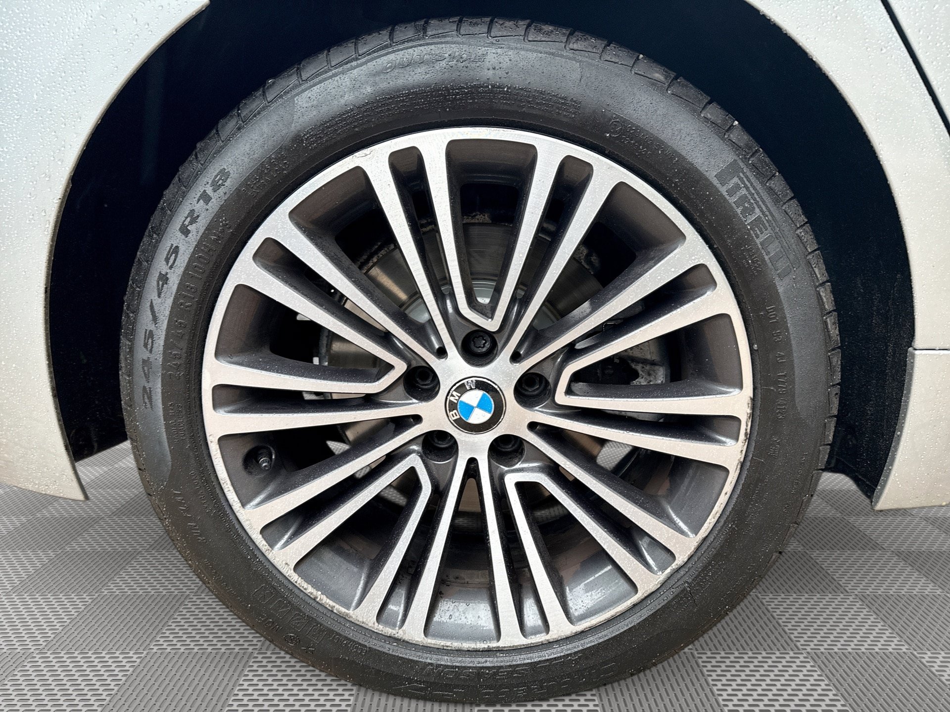 Used 2018 BMW 530i xDrive AWD/4WD image 30