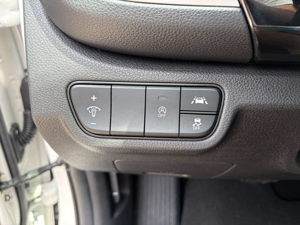 Used 2023 Kia Seltos EX AWD/4WD image 17