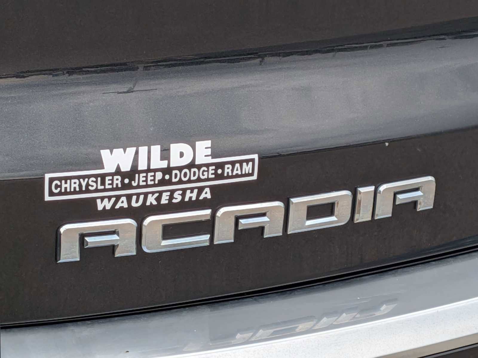 Used 2014 GMC Acadia SLT image 12