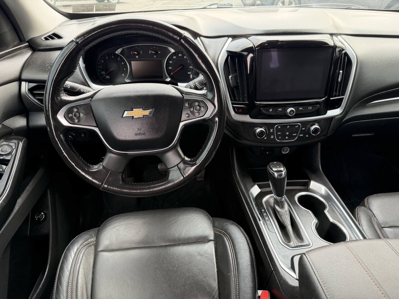 Used 2019 Chevrolet Traverse LT w/ LPO, Floor Liner Package AWD/4WD image 7