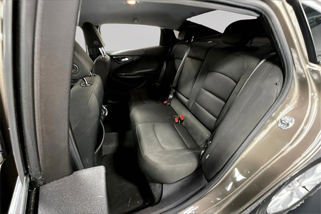 Used 2020 Chevrolet Malibu LT image 20