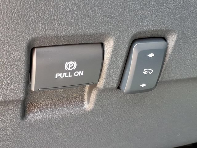 Used 2024 Ford F250 Lariat w/ FX4 Off-Road Package AWD/4WD image 26