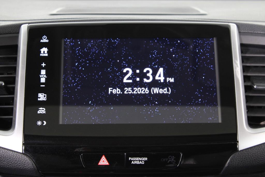 Used 2018 Honda Pilot Touring image 7