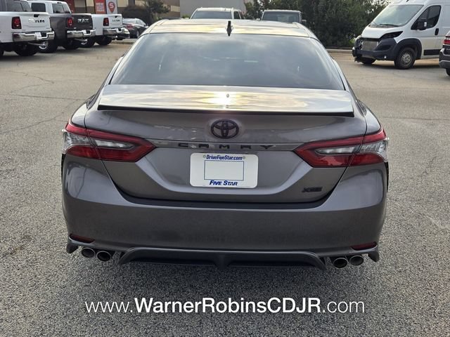 Used 2023 Toyota Camry XSE FWD image 11