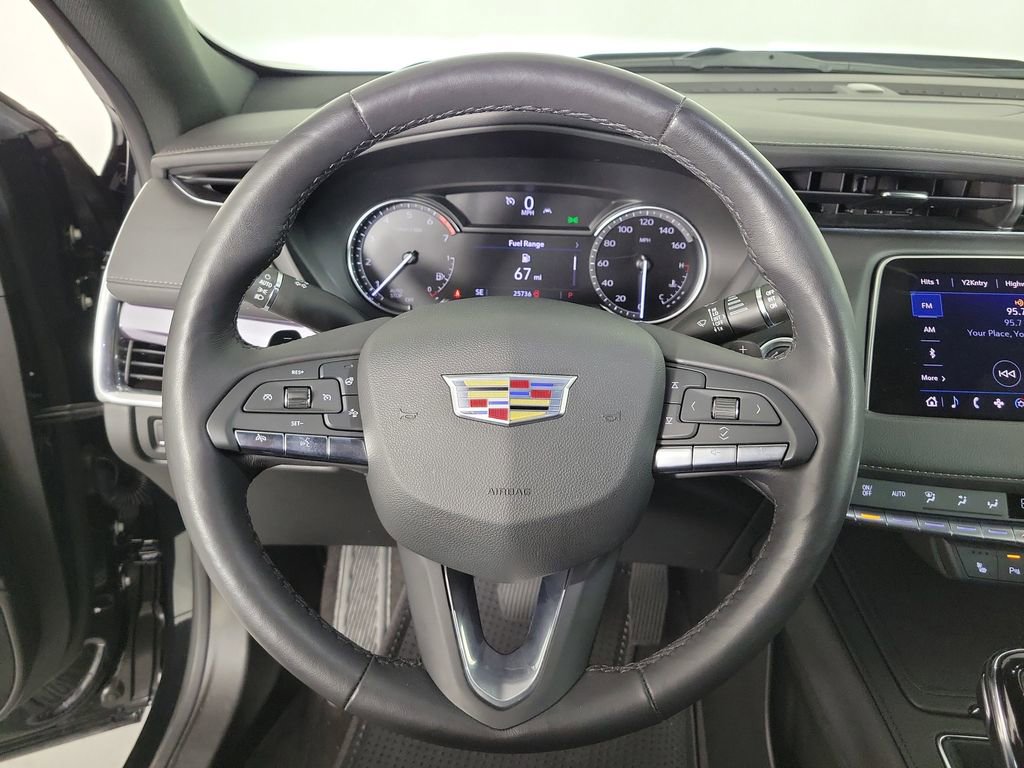 Certified 2023 Cadillac XT4 Luxury w/ Cold Weather Package FWD image 26