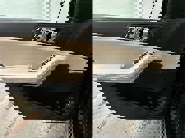 Used 2022 BMW X5 xDrive45e image 19