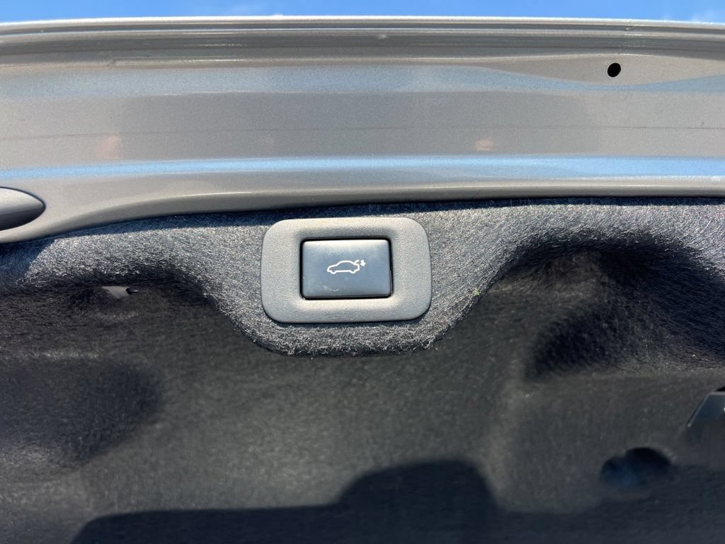 Used 2023 Lexus ES 350 w/ Premium Package FWD image 7