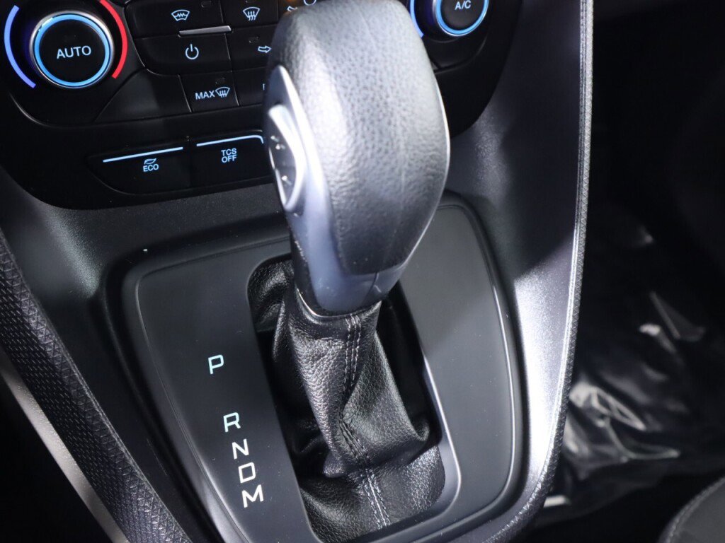 Used 2022 Ford Transit Connect XLT FWD image 25