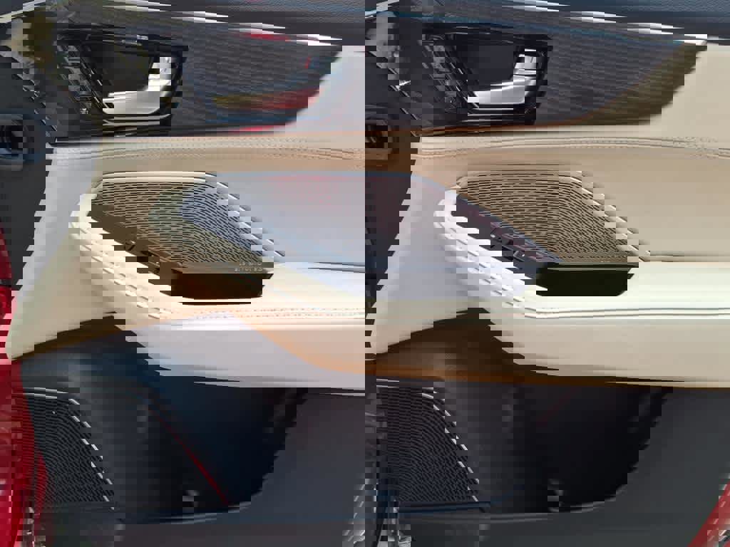 Certified 2024 Acura MDX SH-AWD w/ Advance Package image 8