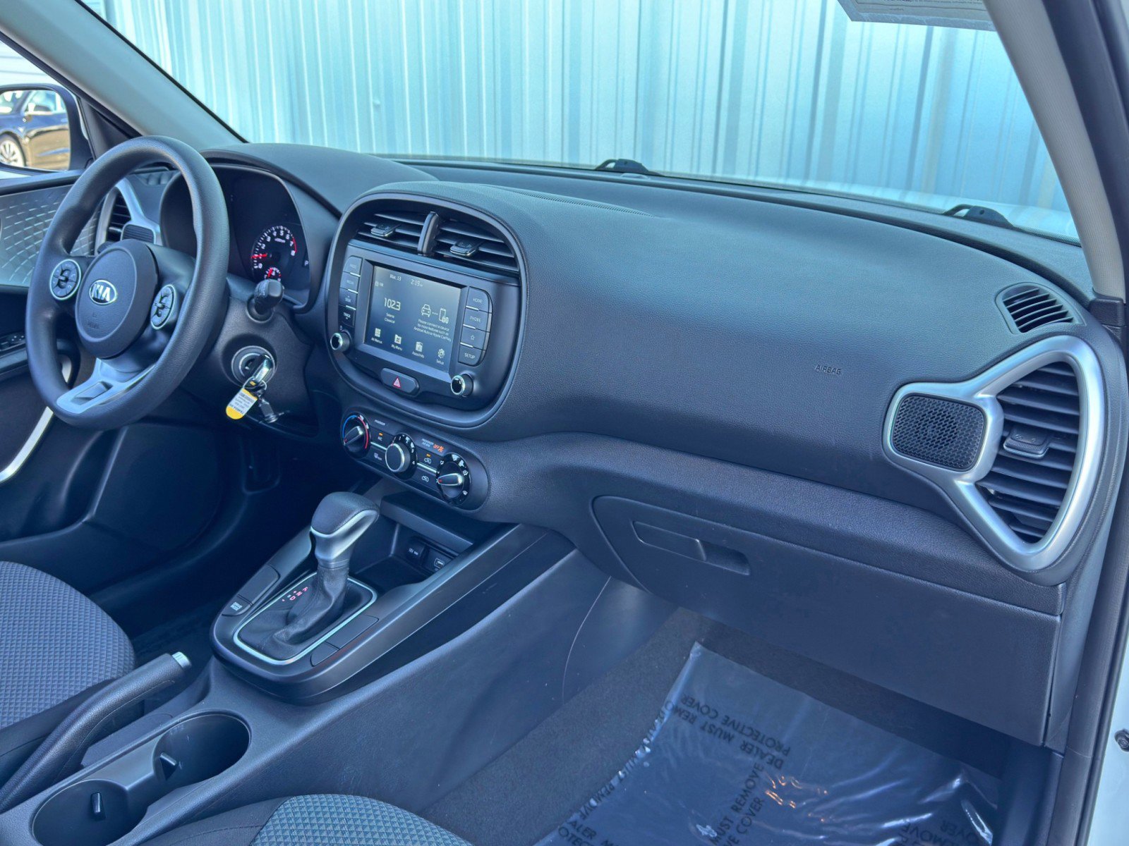 Used 2021 Kia Soul LX image 13