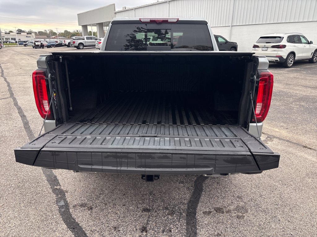 Used 2025 GMC Sierra 1500 Denali Ultimate AWD/4WD image 8