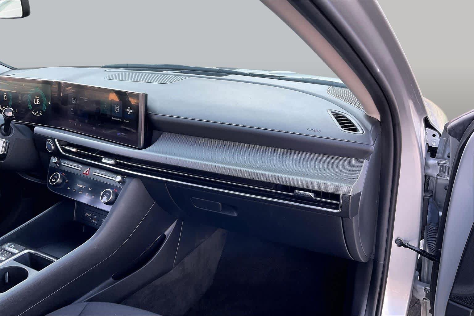 Used 2025 Hyundai Sonata SEL FWD image 15