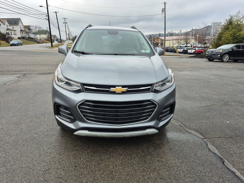 Used 2019 Chevrolet Trax LT w/ LT Convenience Package image 10