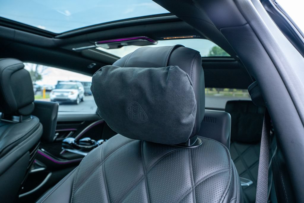 Used 2026 Mercedes-Benz Maybach S 580 4MATIC image 36