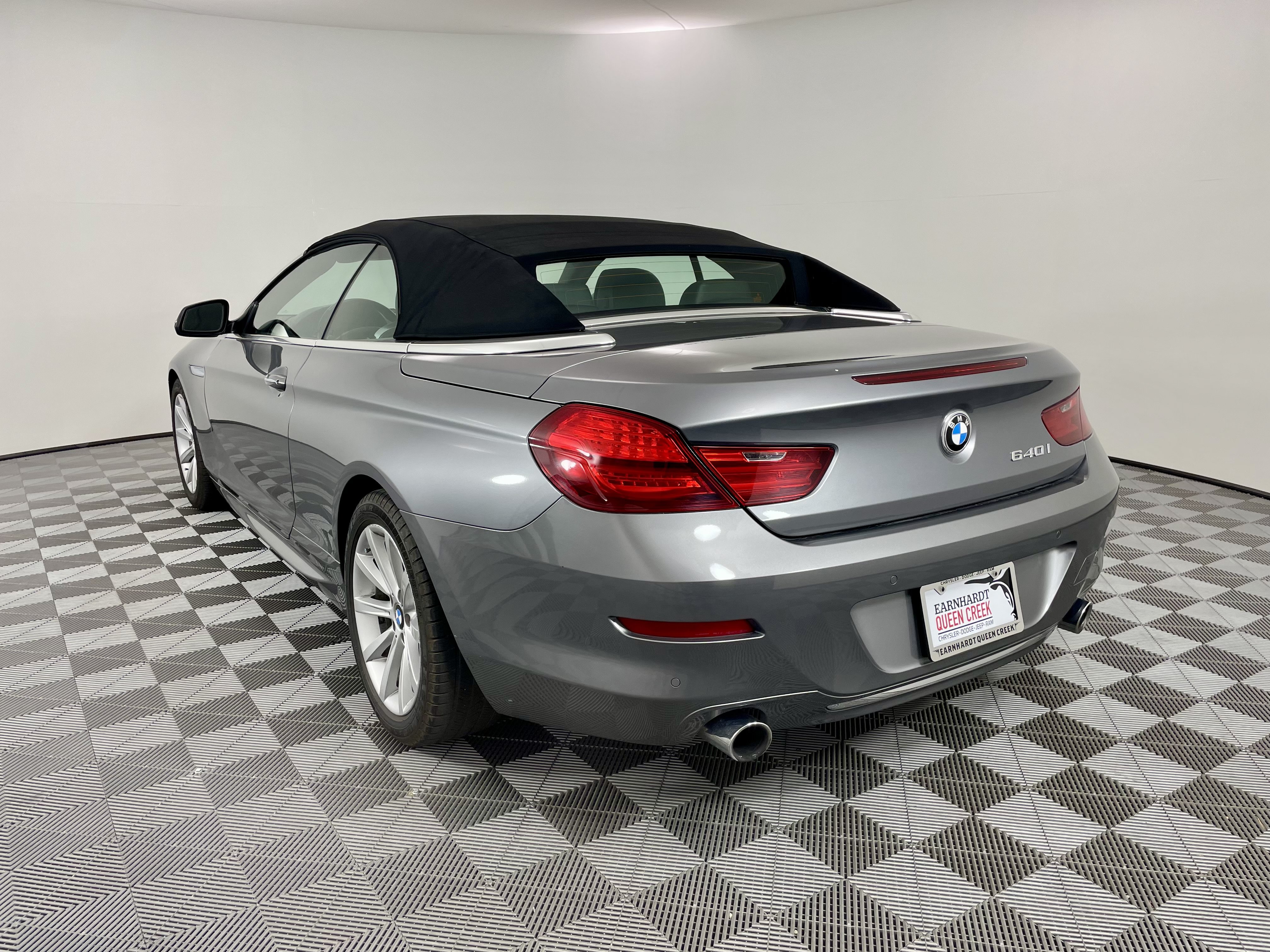 Used 2018 BMW 640i Convertible RWD image 3