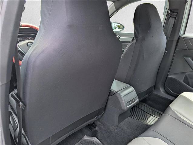 Used 2020 Volkswagen Jetta R-Line w/ R-Line Cold Weather Package FWD image 24