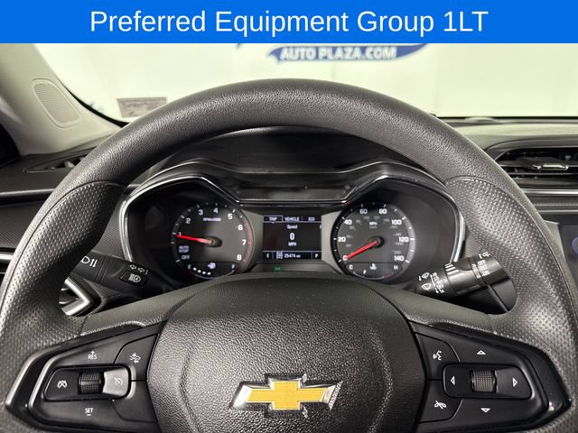 Used 2023 Chevrolet TrailBlazer LT AWD/4WD image 11