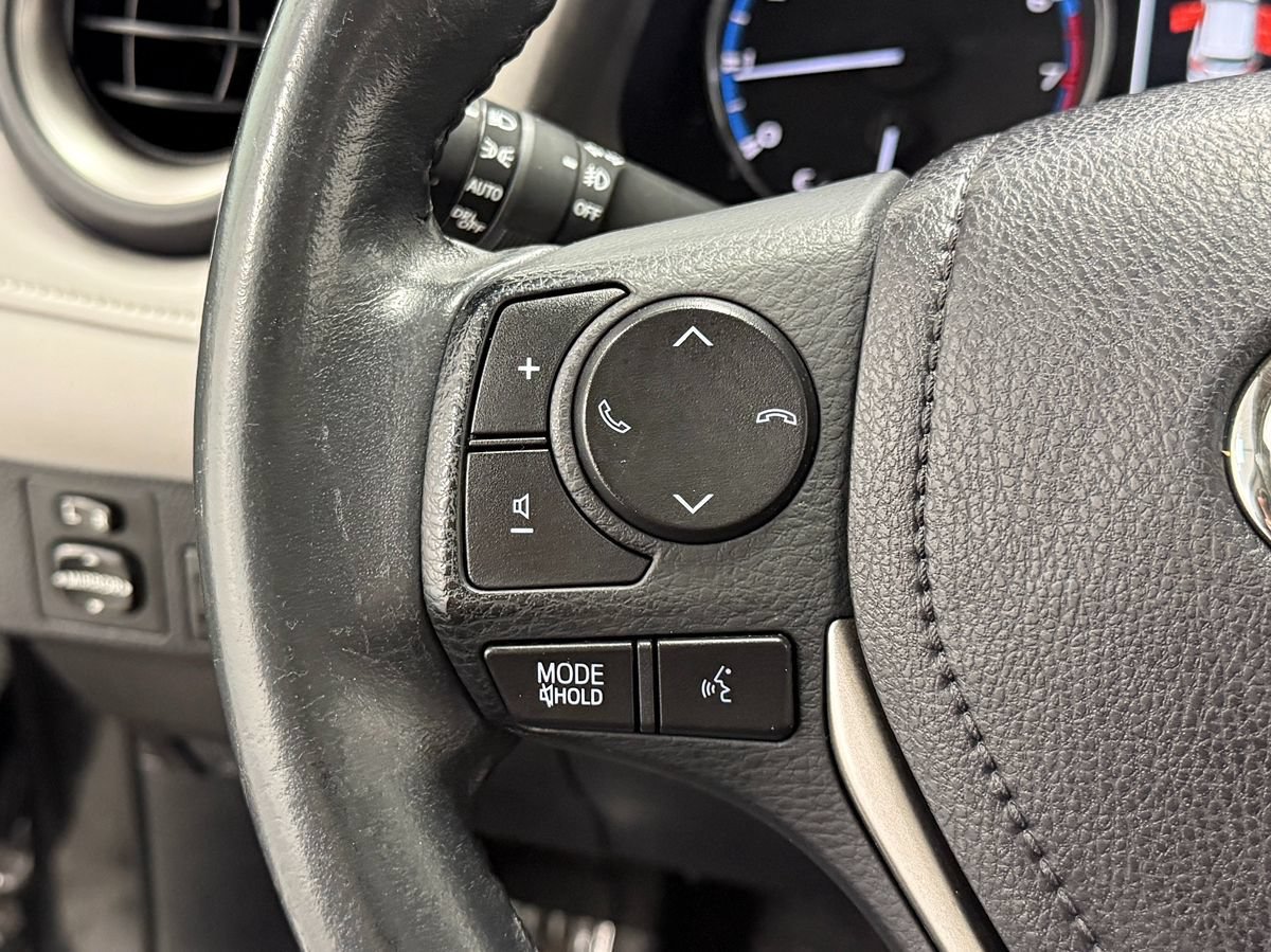 Used 2018 Toyota RAV4 Limited w/ All Weather Liner Package AWD/4WD image 16