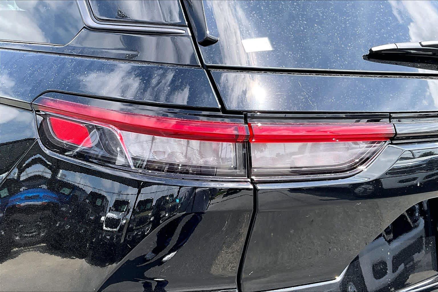 New 2026 Jeep Grand Cherokee Altitude RWD image 11