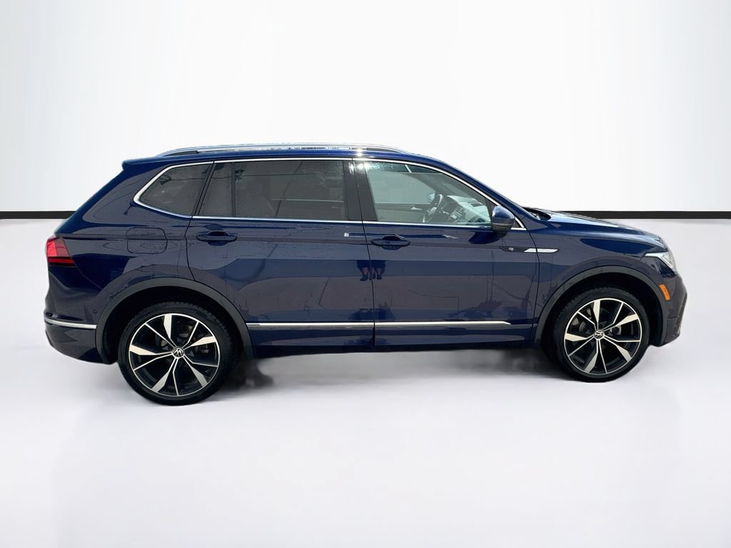 Certified 2023 Volkswagen Tiguan SEL R-Line AWD/4WD image 4