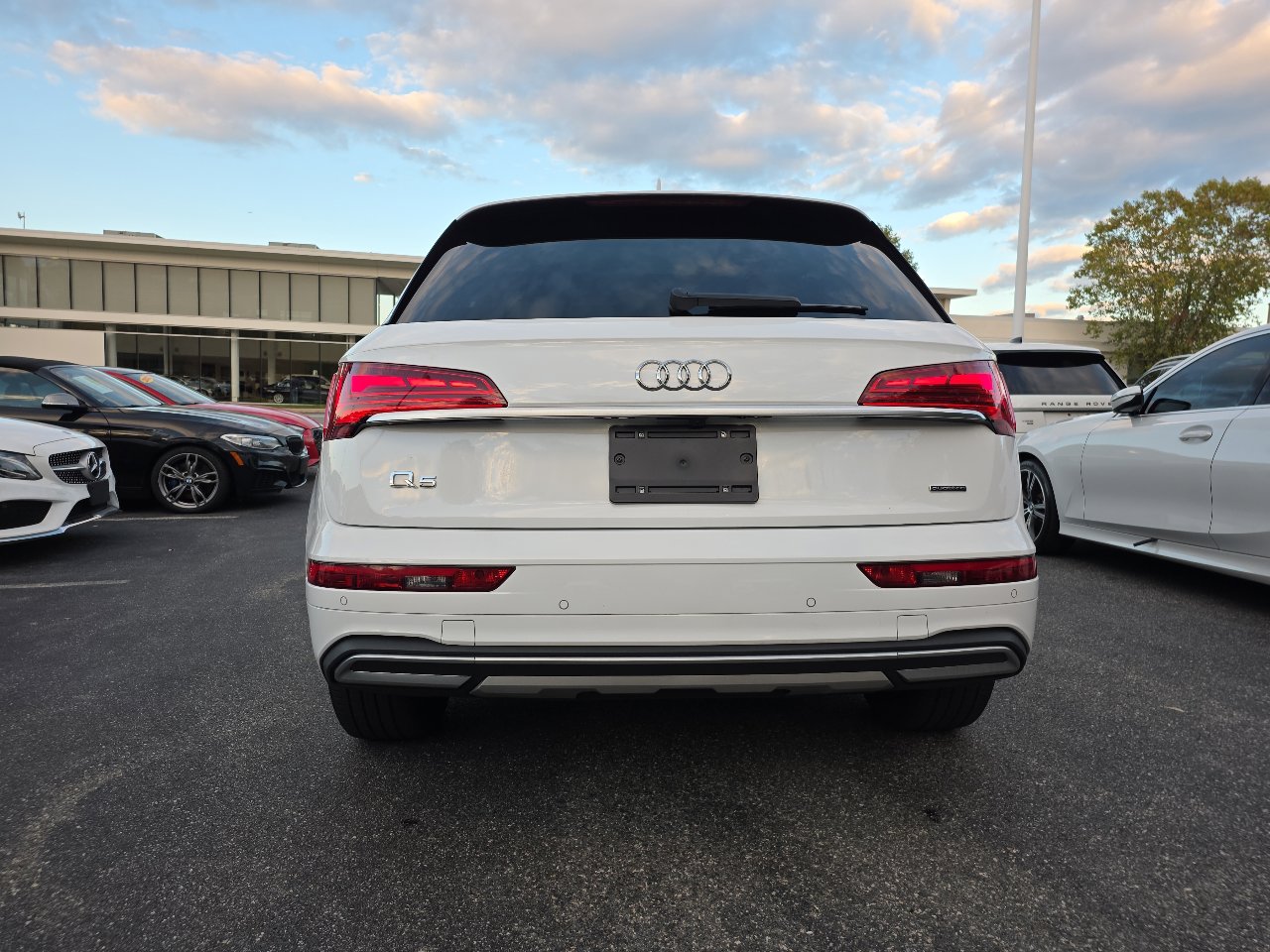 Used 2023 Audi Q5 2.0T Premium w/ Convenience Package image 84