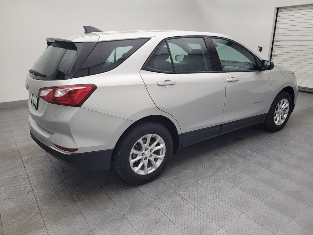 Used 2018 Chevrolet Equinox LS image 10