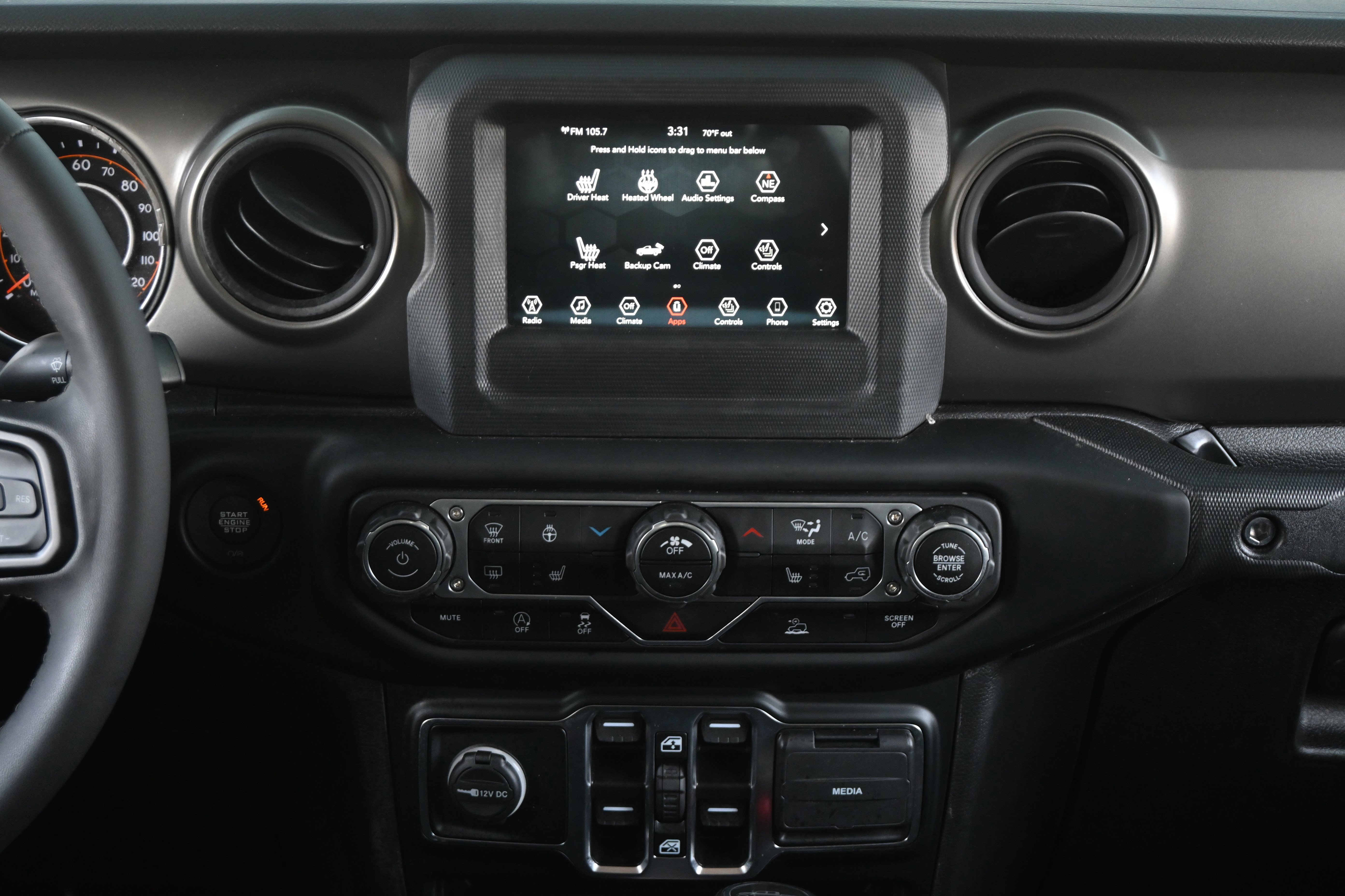 Used 2023 Jeep Gladiator Sport image 5