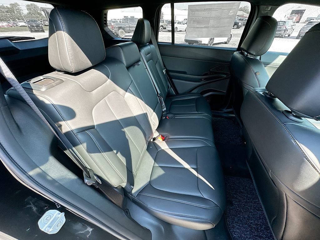 New 2026 Jeep Cherokee Limited AWD/4WD image 40