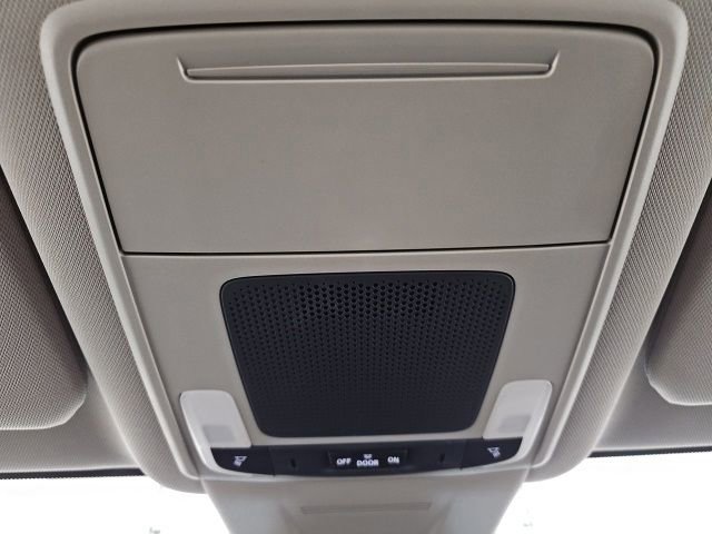 Used 2024 Honda CR-V LX image 27