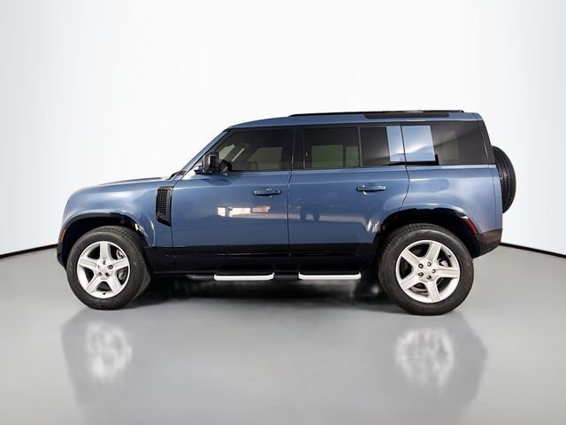 Certified 2022 Land Rover Defender 110 X-Dynamic SE AWD/4WD image 8