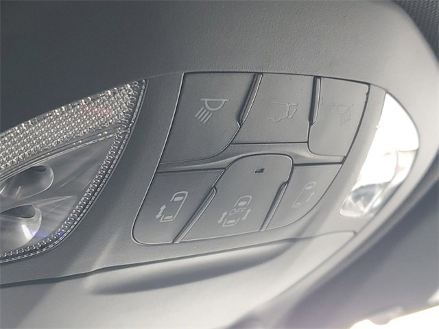 New 2026 Chrysler Pacifica Select image 30